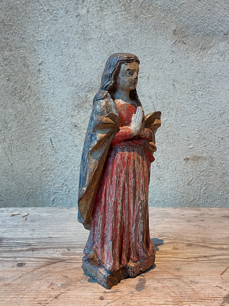 !!! STOLEN 30-01-2022 !!! Wooden Virgin Mary