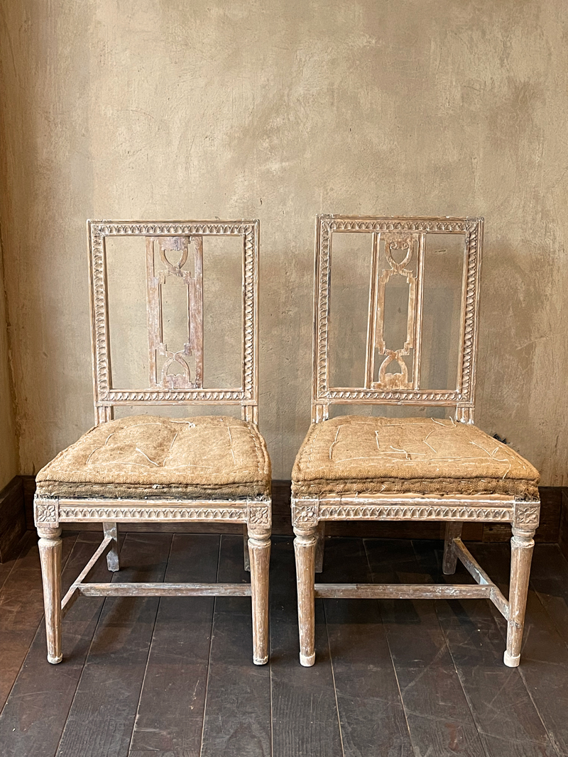 Gustavian pair of Chairs