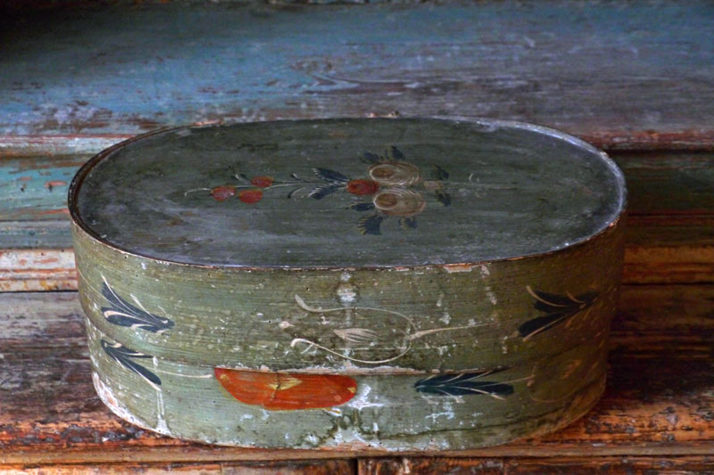 Swedish Painted Tine Box