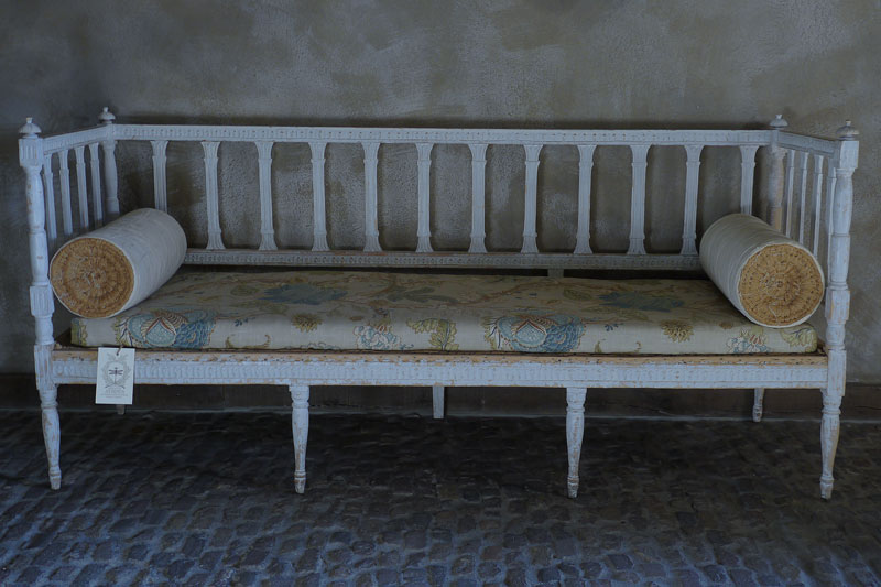 Gustavian Sofa